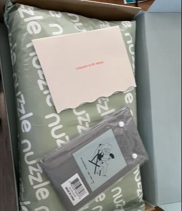 Nuzzle pillow, customer Ayesha P.~ New York, USA